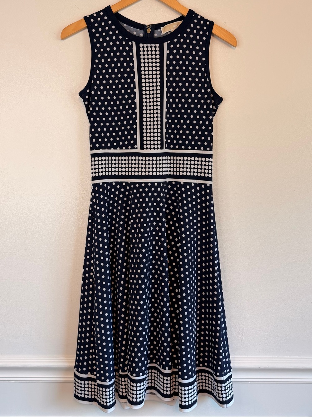 MICHAEL Michael Kors Navy and White Polka Dot Fit-and-Flare Dress Womenβs XS - Picture 2 of 10